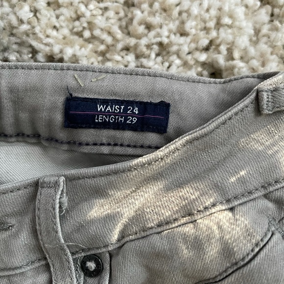 Gray jeans - Picture 11 of 11